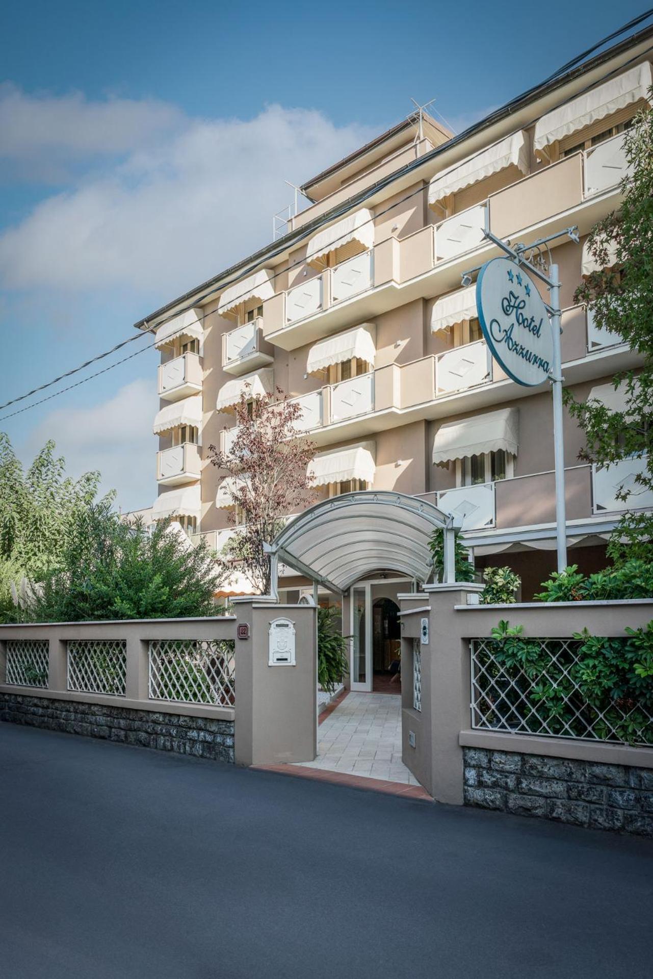 Hotel Azzurra Marina di Pietrasanta Dış mekan fotoğraf