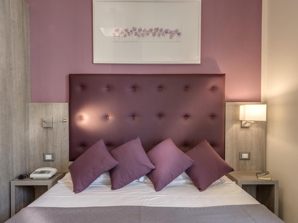 Hotel Azzurra Marina di Pietrasanta Dış mekan fotoğraf